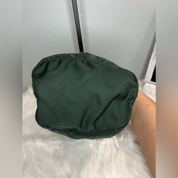 Prada NYLON DRAWSTRING BUCKET POUCH (green) - Picture 15 of 17